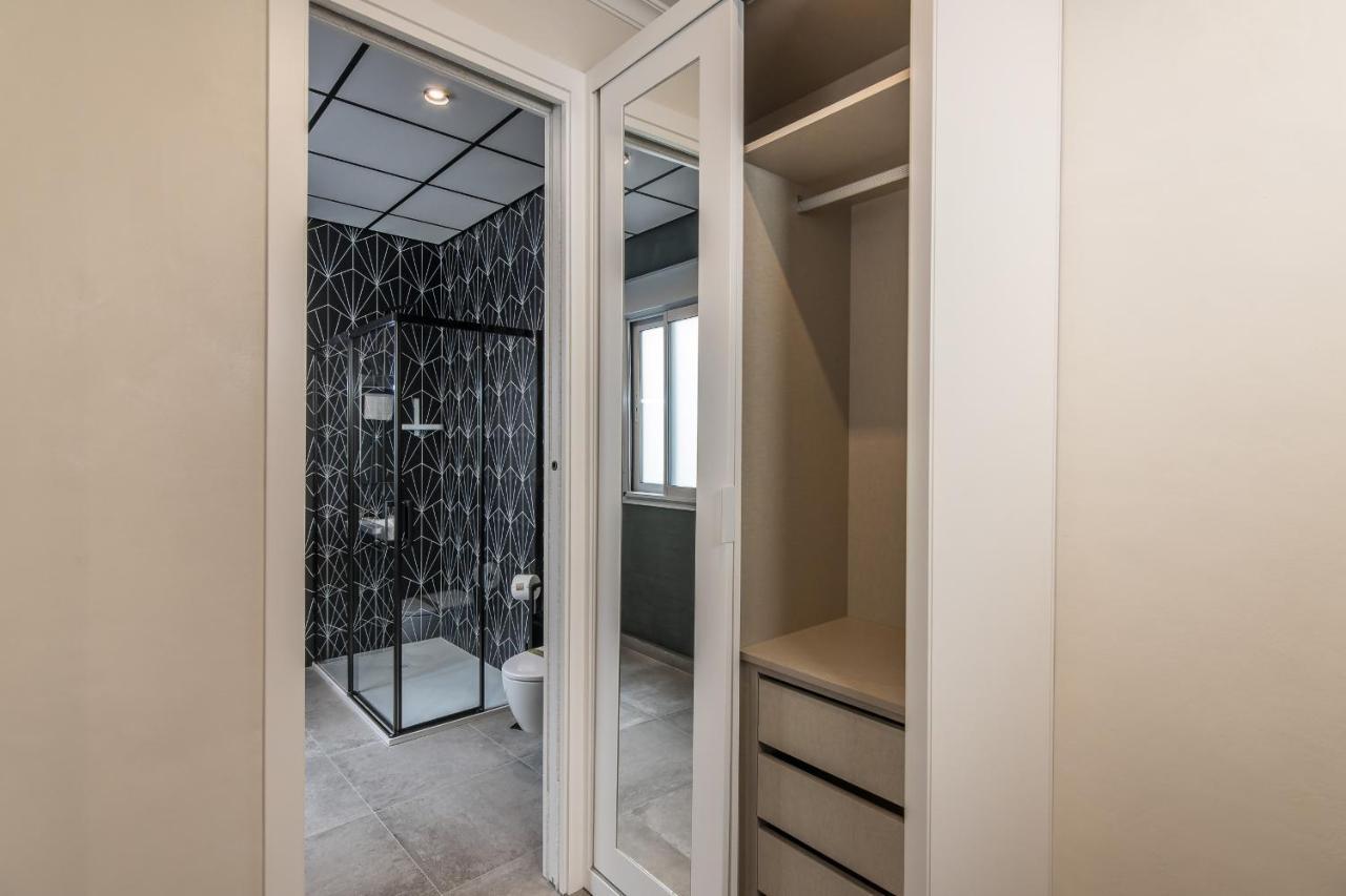 Trajano Premium Estudios By H Ayamonte Ngoại thất bức ảnh